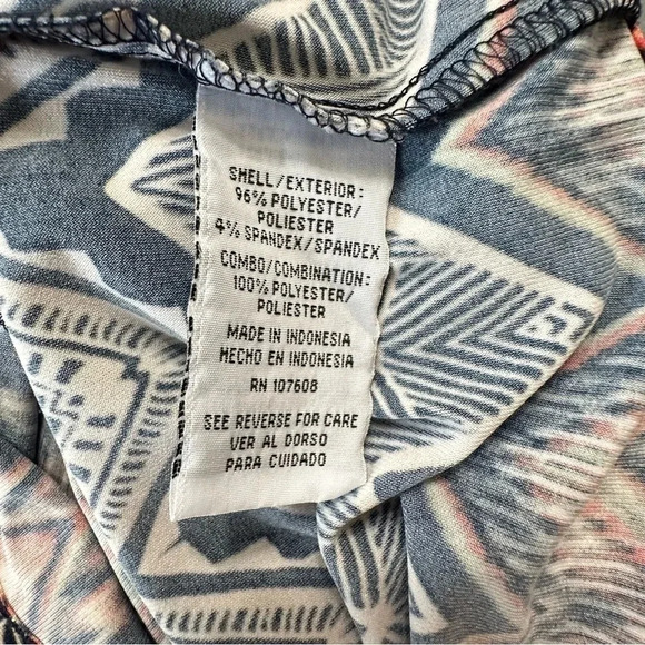 R & K 18W multi-color boho print cold shoulder sheer bell sleeves dress - Picture 5 of 6